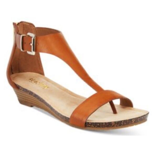 Kenneth Cole Great City Gal Toffee Cognac Vegan Leather Wedge T-Strap Sandals 8 - Picture 5 of 13
